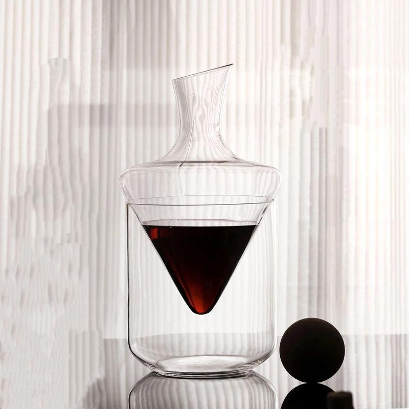 Creative Crystal Glass Wine Decanter with Slanted Spout – Ice Wine Carafe