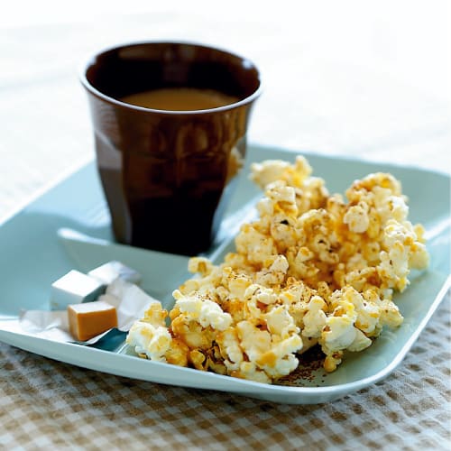 Akebono Sangyo Popcorn Maker Made in Japan The tools necessary for making popcorn are gathered together in a cute character. You can make popcorn and