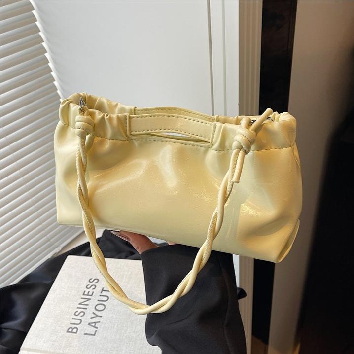 New Fashionable and Casual Large-capacity Portable Shoulder Bag Women's Pleated Solid Color Versatile Underarm Bag
