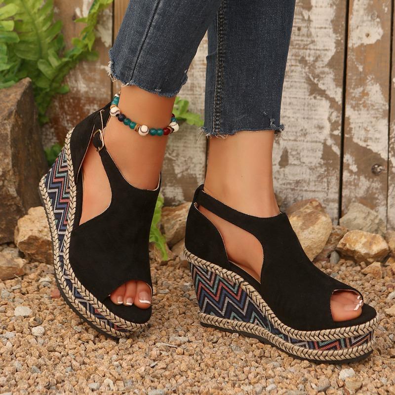 Summer New Large Size Wedge Heel Sandals Casual Buckle Muffin Platform High Heel Sandals Women