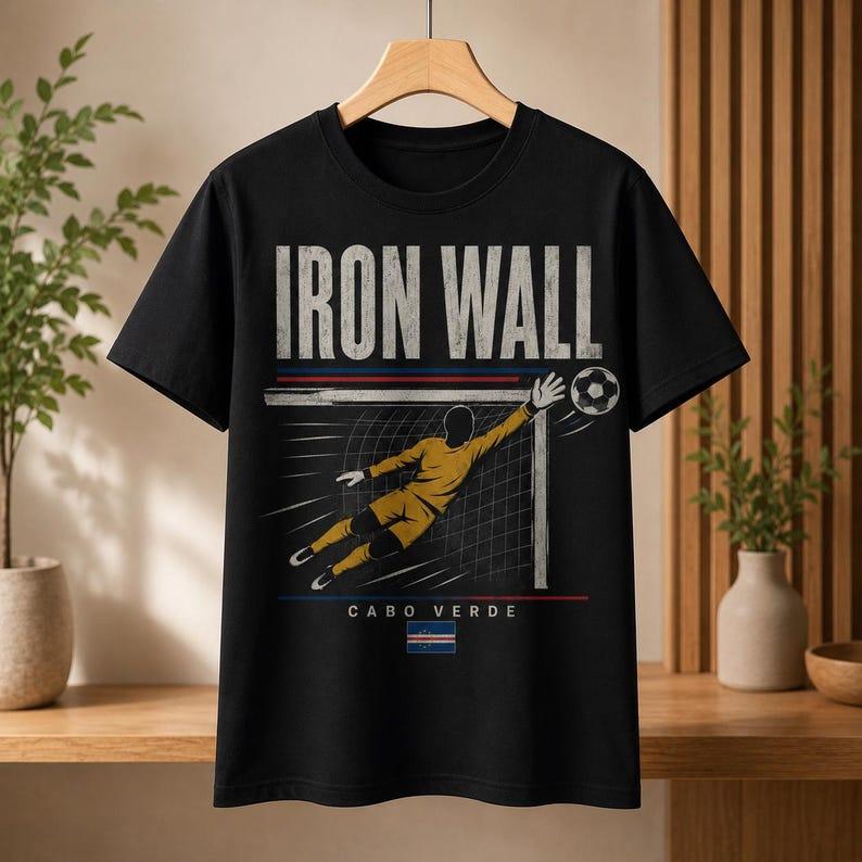 2026 Vozinha Ritratto Bianco e Nero Collage Riempire Lettera Vintage Cotone Lavato Vintage T-shirt Vozinha Capo Verde Cerchio Stella Bandiera Striscione Calcio T-shirt