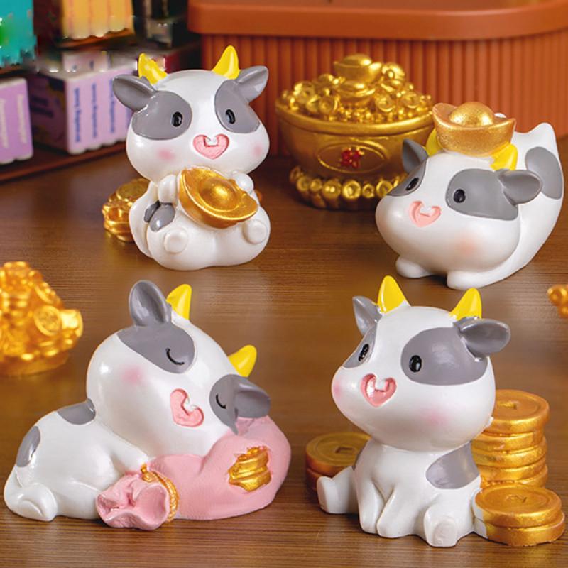 Adorable Good Fortune Cow Resin Figurine Cute Office Desk Decoration Ornament