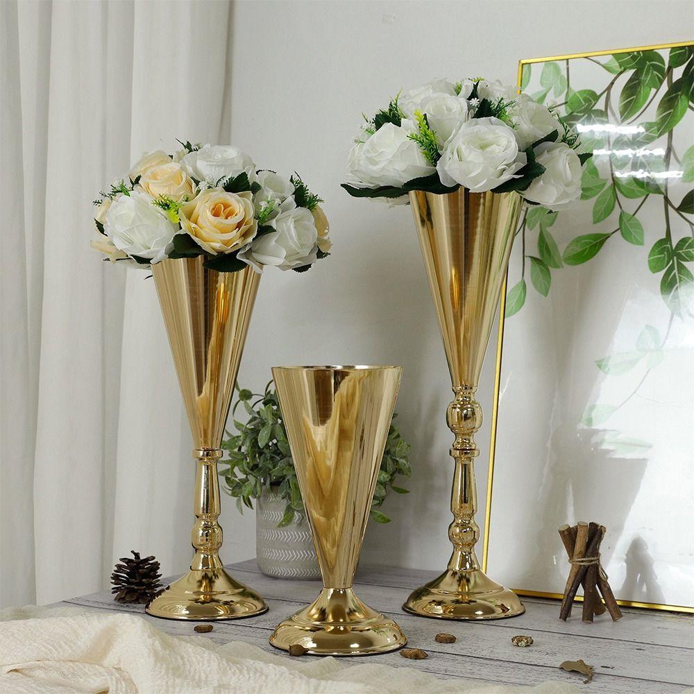 European Style Wedding Flower Vases Golden Silver Candle Holder Metal Vases  Hotel Banquet