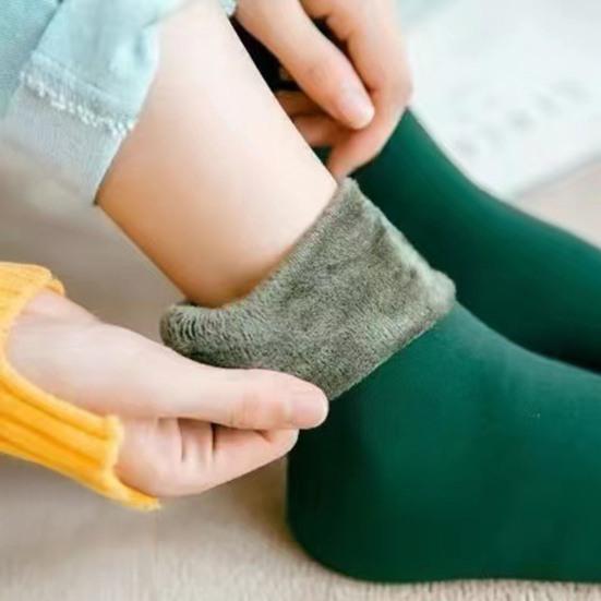 Women's Opaque Fleece Lined Crew Socks Winter Thick Velvet Warm Socks Soft Plush Ski Boots Floor Slippers for Snow And Cold Weather