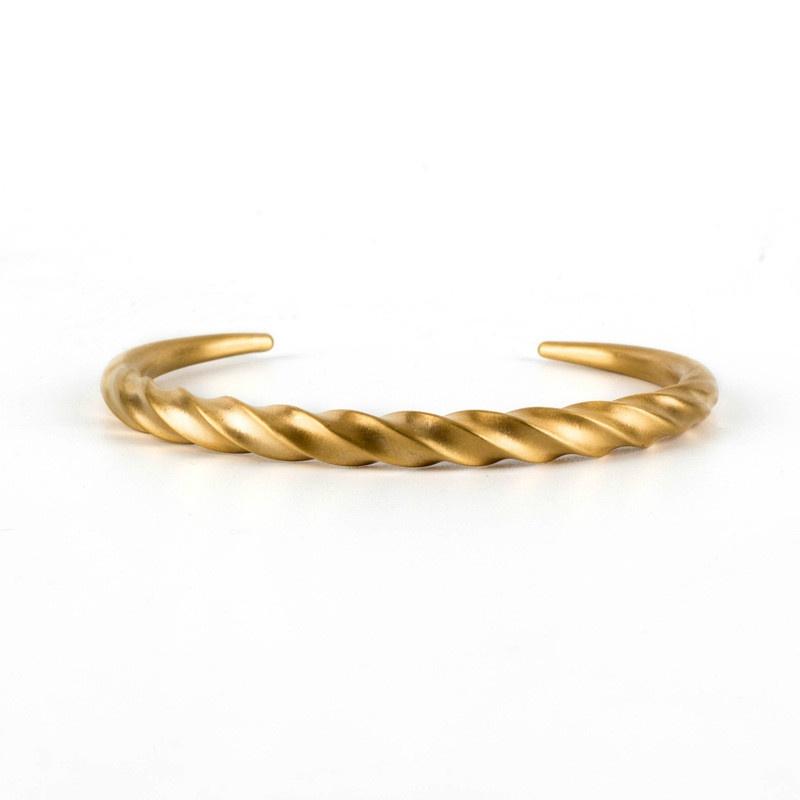 Браслет Nordic Concise Twist Ox Horn Retro Mobius Ring Bracelet Lovers Open The Joker Bracelet золотой