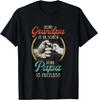 Att vara morfar är en ära Att vara pappa är ovärderligt Vintage-gåva Unisex T-shirt