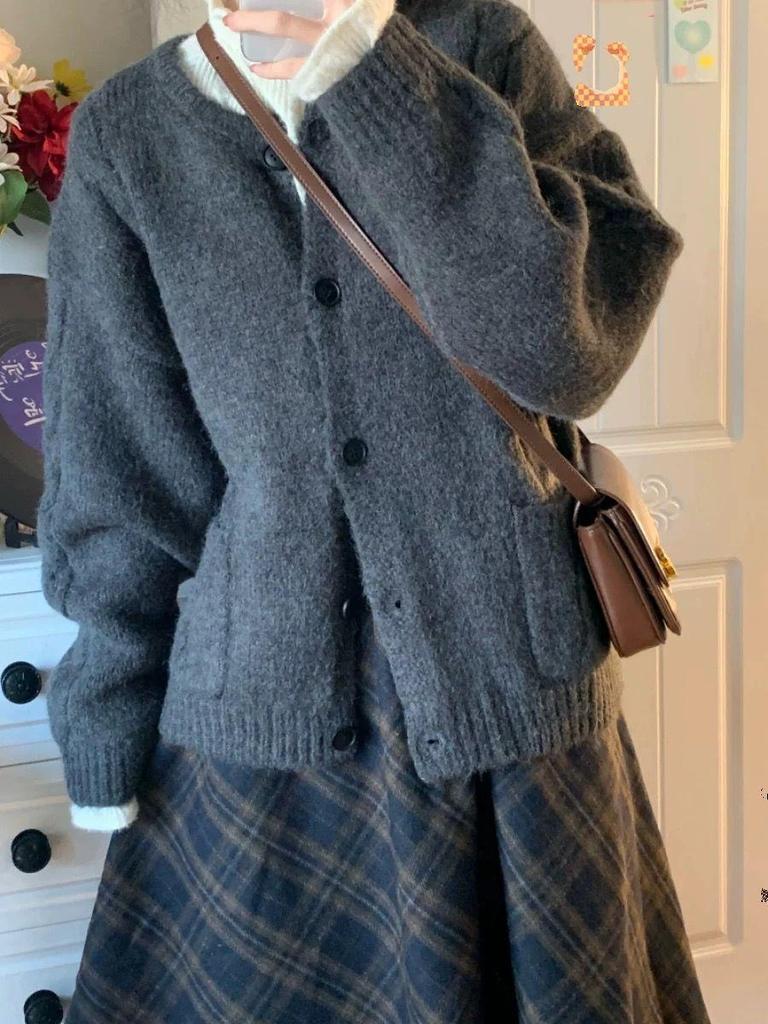 Retro podzimní pletený kardigan Mori Girl - Měkký, hřejivý, kulatý výstřih, krátká délka