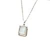 White Mother's Necklace Women's Fashionable and Versatile Cladbone Chain Niche Baroque Style