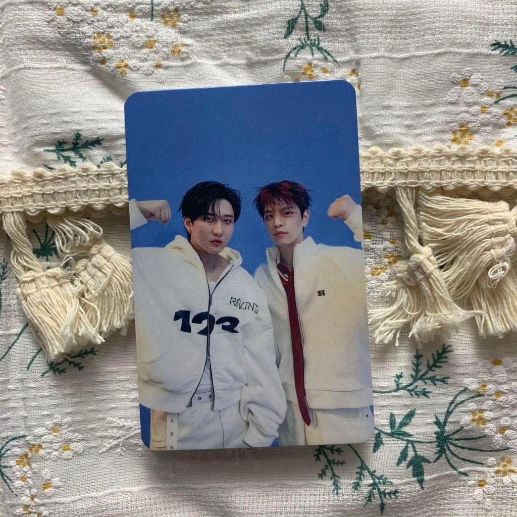 [USED] StrayKids KARMA Bonus Changbin & Seungmin Walmart Trading Cards