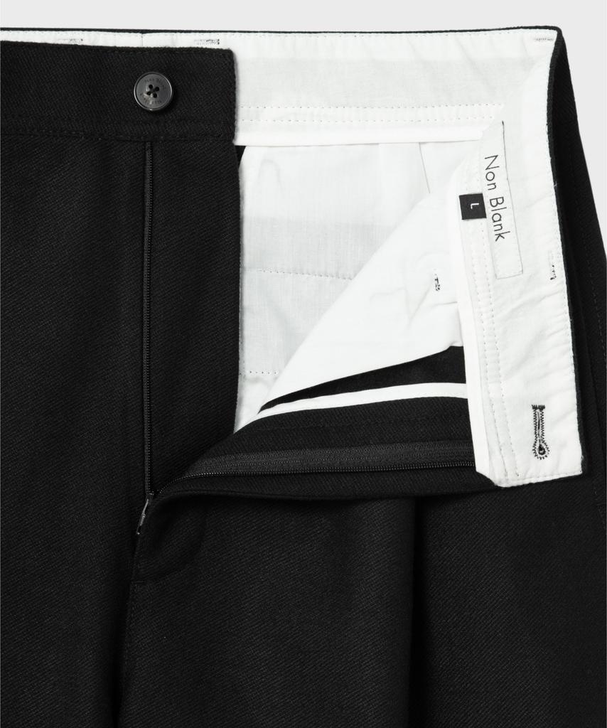 NONBLANK Single-Pleat Wide Fit Jersey Slacks_Black