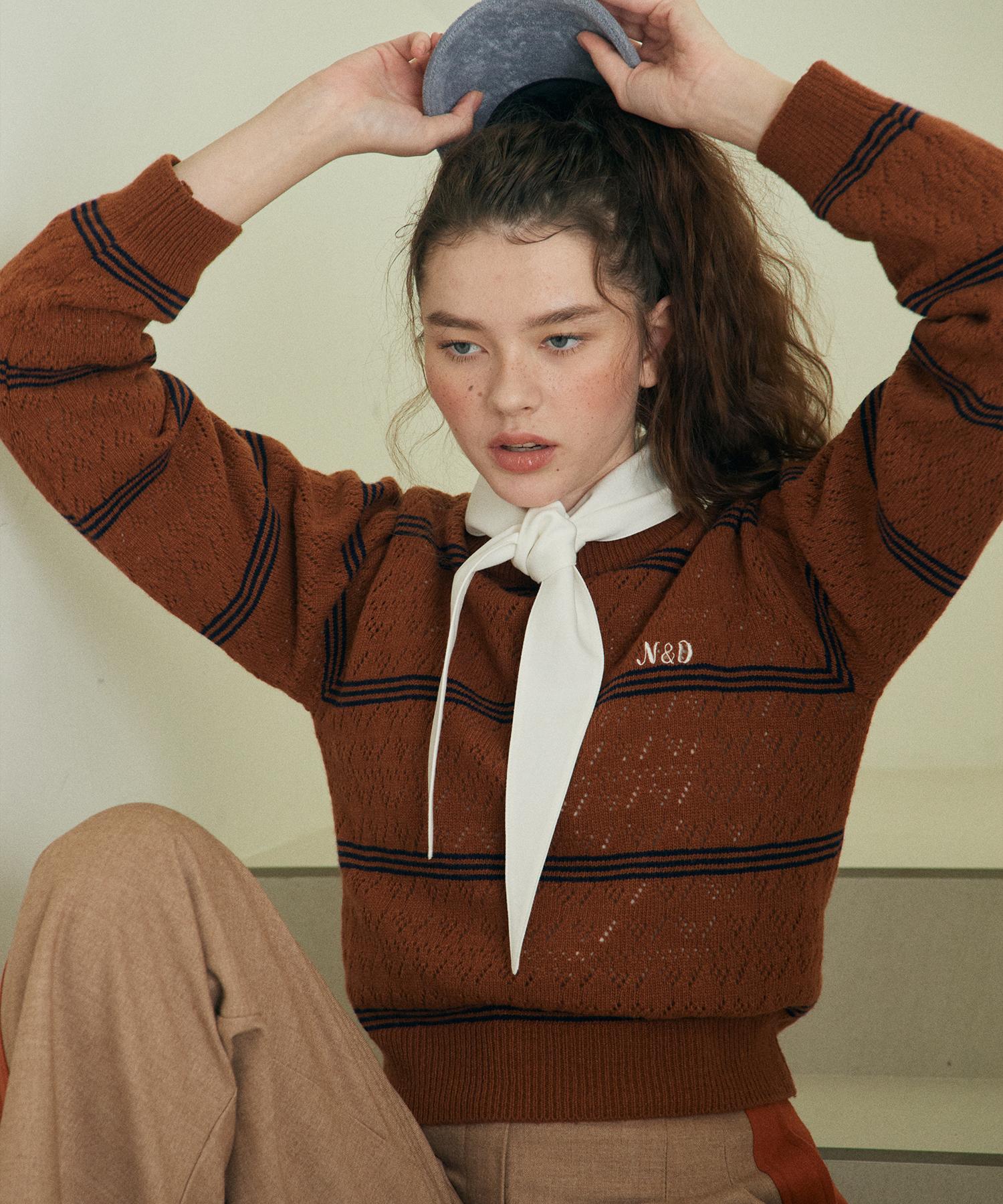 Near And Dear Scaly Stripe Knit Top_Brown