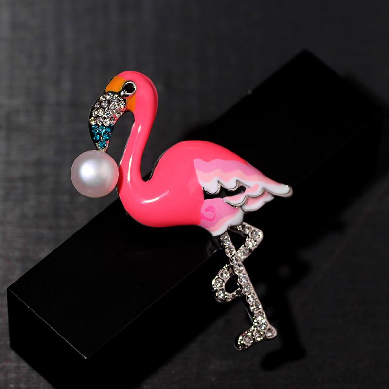 Cloisonné Flamingo & Pearl Brooch - Elegant Cartoon Pin Corsage