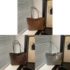 Retro Womens Tote Bag With Special Fabric And Zipper Closure For Daily Commuting And Office