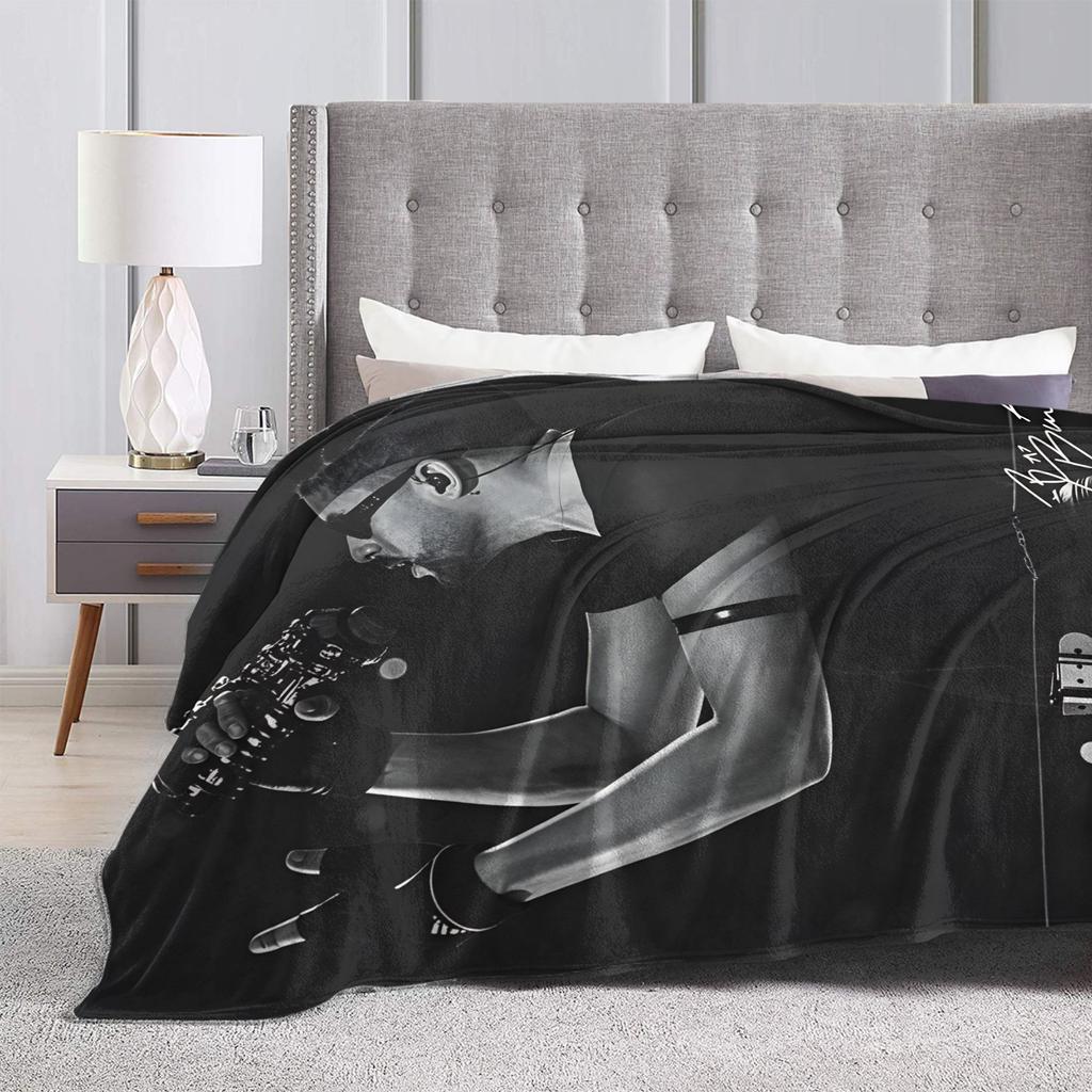 Bad Bunny Puerto Rican Rapper Portrait Blanket Quality Soft Warm Throw Blanket Autumn Students Home Decor Fluffy Bedspread