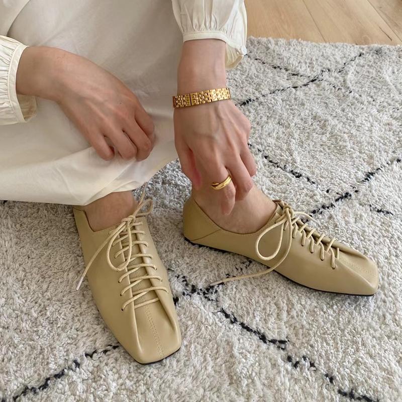 New Retro Soft Sole Single Shoes Women Square Toe Lace-up Solid Colour Flats Lightweight Comfortable Loafers Sapatos Femininos