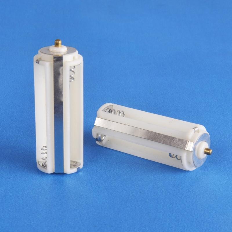Zylindrischer Typ Kunststoff Batterie Konverter Adapter DIY 3AAA Batterien Halter Fach Racks Gehäuse Box Konvertierer Schalter