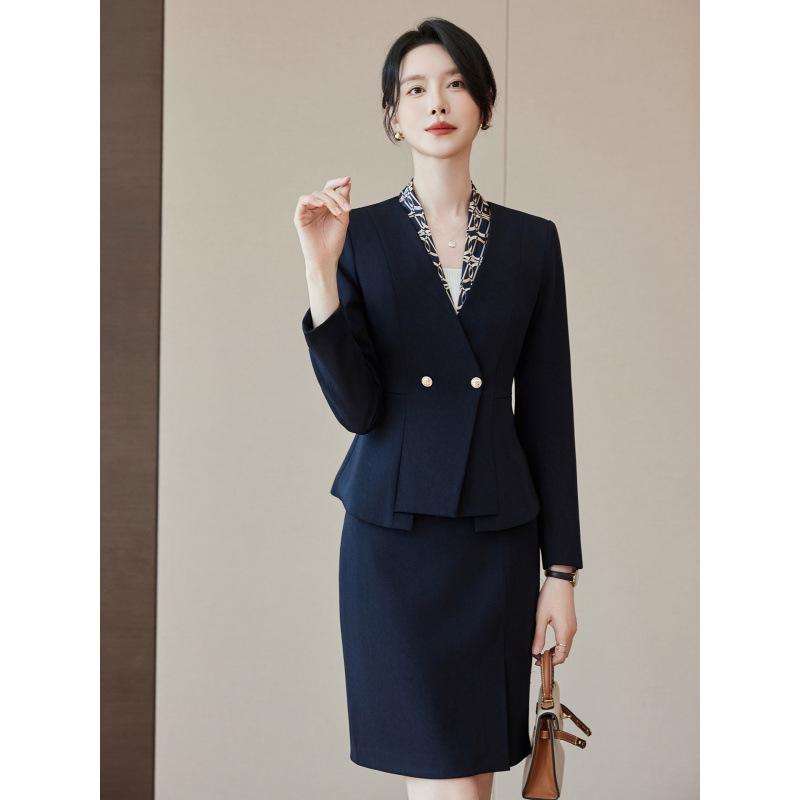 Autumn/Winter Flight Attendant Suit: Professional Long Sleeve Business Uniform for Receptionists and Beauty Salons.