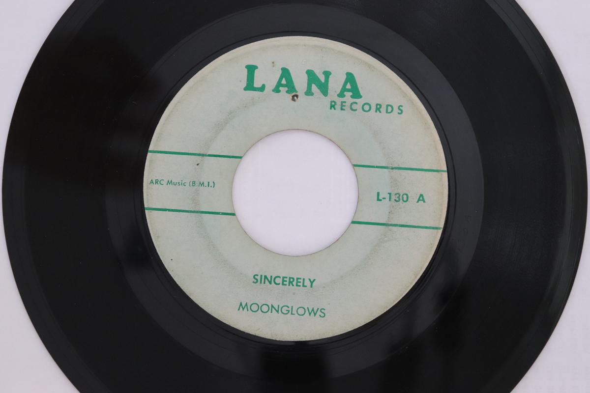 

7inch Record MOONGLOWS - Sincerely / Time After Time L130 LANA RECORDS US Pop Used