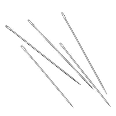 1Pc Mini Travel Sewing Kit Cylinder Case With Threads Needles Craft Sewing Box