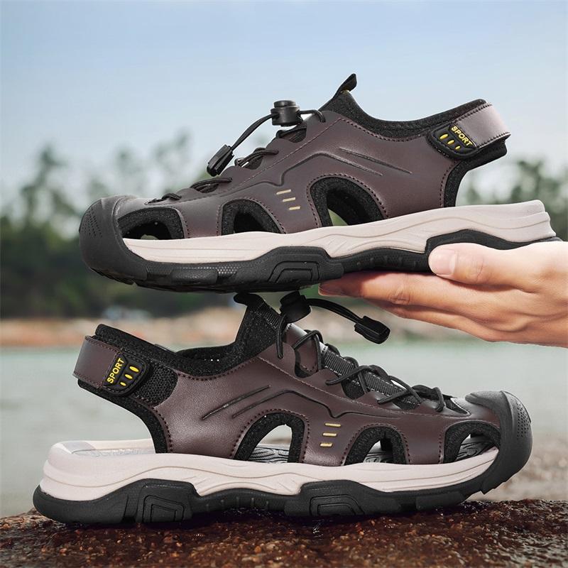 Retro Style Comfortable Mens Sandals Summer Walking Shoes Hot Sale Male Wading Aqua Shoes Outdoor Beach Flats Roma Mesh Sneakers