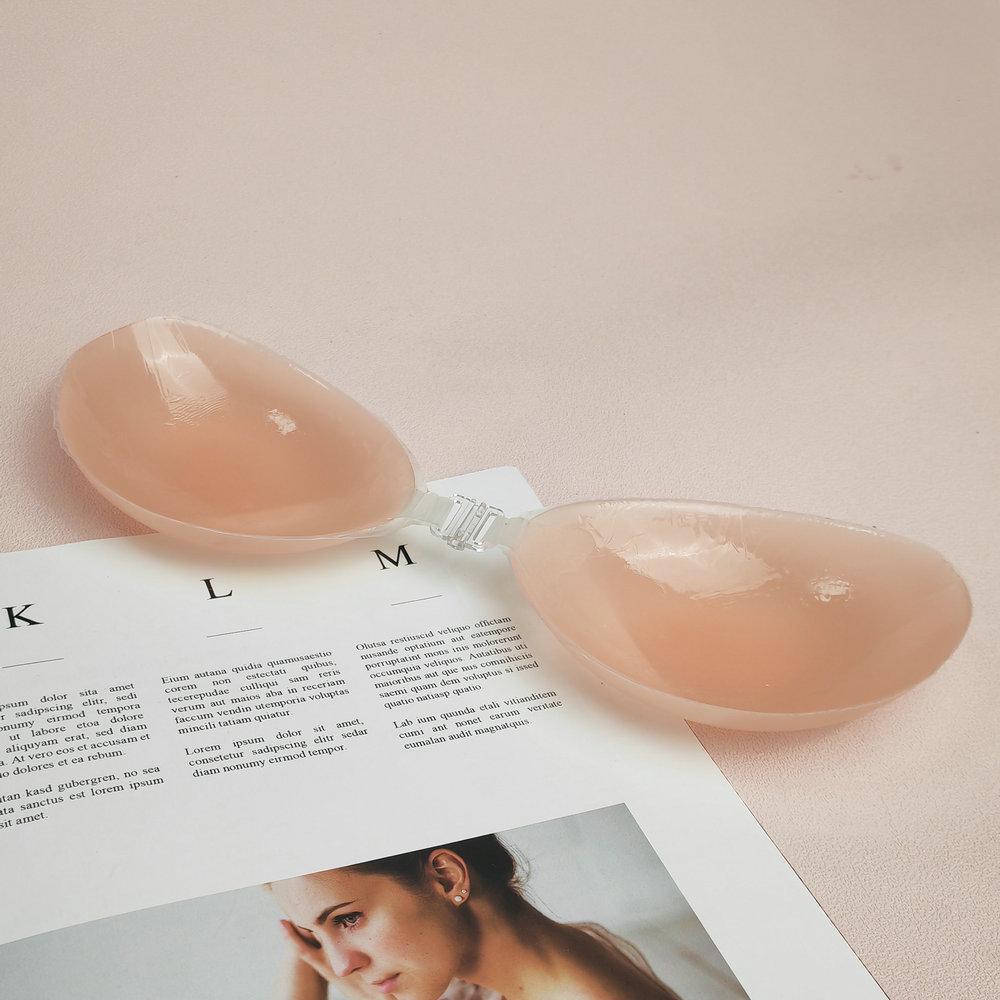 Silicone Invisible Bra with 4x Push-Up and Nipple Cover