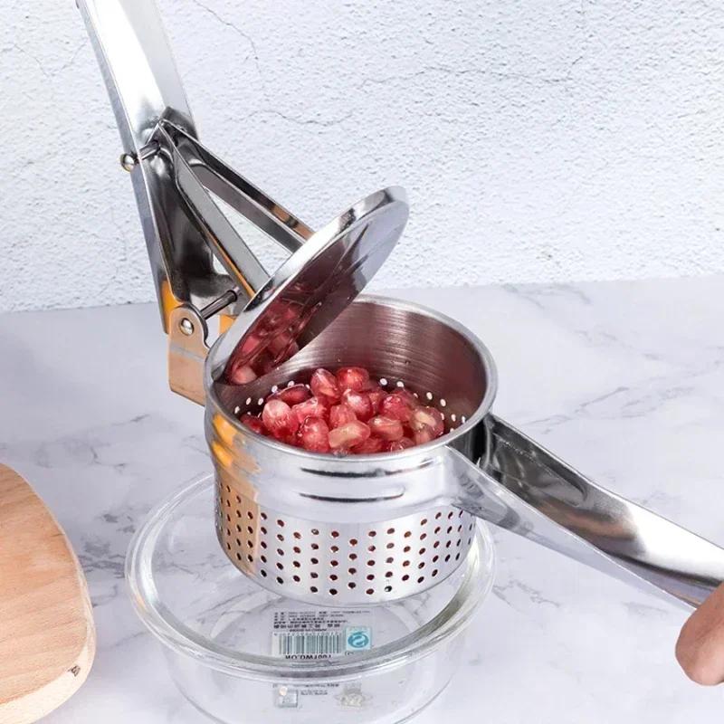 Masher Ricer Press Mashed Potatoes Stainless Steel Crushing Puree Vegetable Fruit SqueezerJuicer Press Maker Kitchen Tools