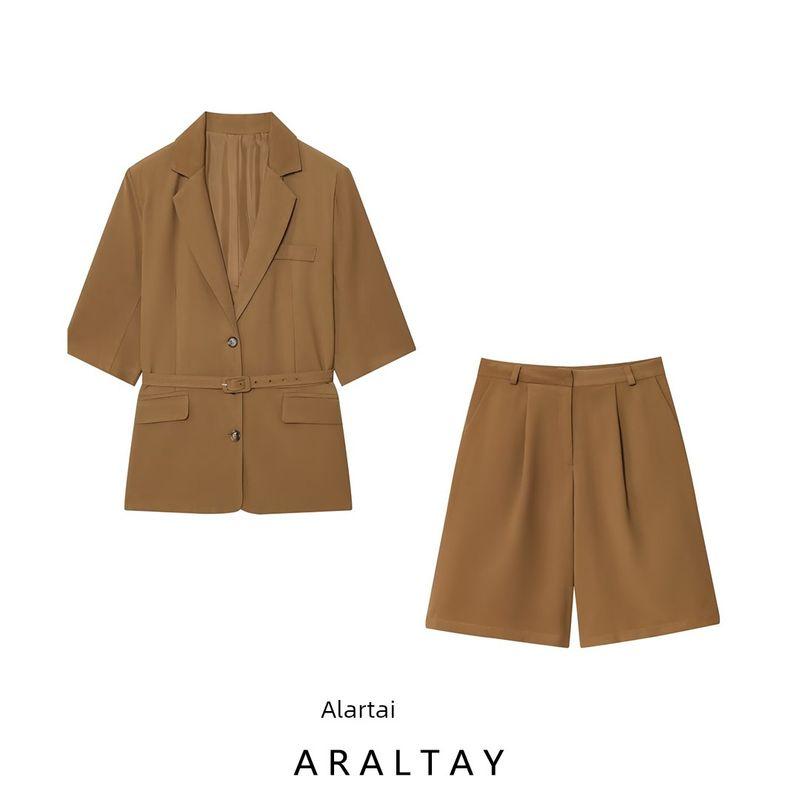 Araltay New Arrival Fashion Style Women's Clothing Fashion with Belt Short Sleeve Suit Outwear Wide Suit Shorts
