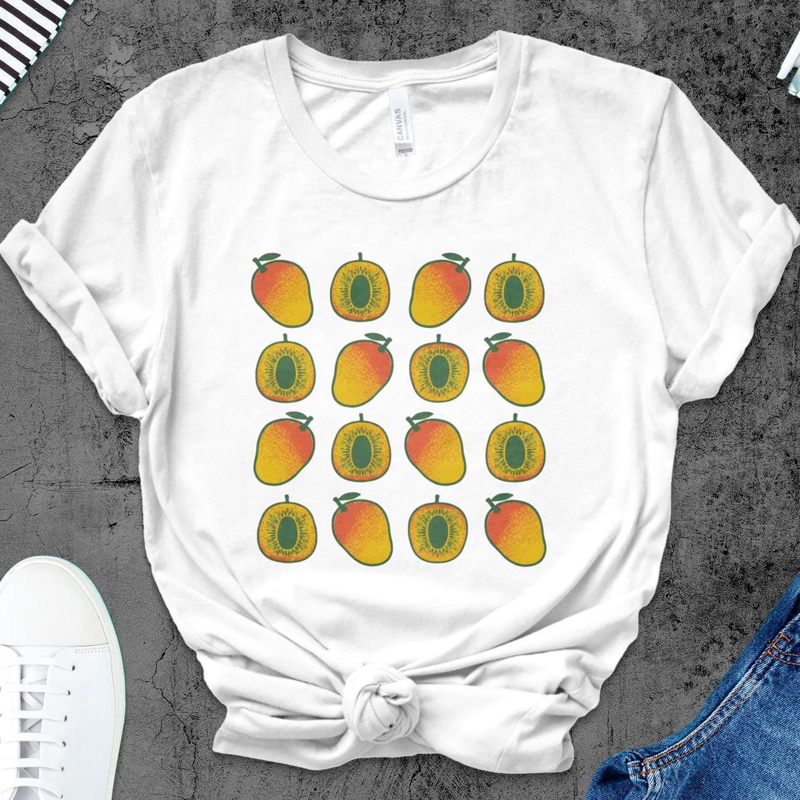 Mango Fruit Vintage Shirt | Retro Mango Tee | Mangos Graphic TShirt | Summer Mango T-Shirt | Gift for Beach Lovers | Vacation Casual Present M