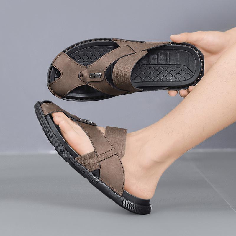 Plus Size Men's Slippers Summer New Wear Beach Toe Clip Flip Flops Men's Non-slip Leather Sandals