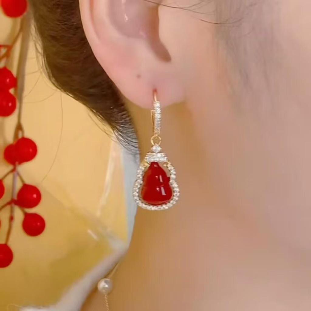 Chinese Red Gourd Earrings: Symbol of Fortune & Prosperity, Luxurious High-End Design, Stylish Ear Adornments for Women