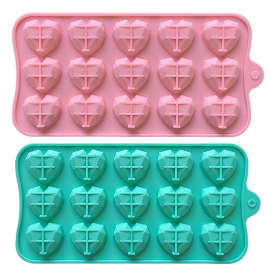 3D Diamond Heart Silicone Mold 15 Grid Diamond Love Heart Shaped Mold Tray Silicone Baking Pan Mold for Making Cake Chocolate Mousse Dessert