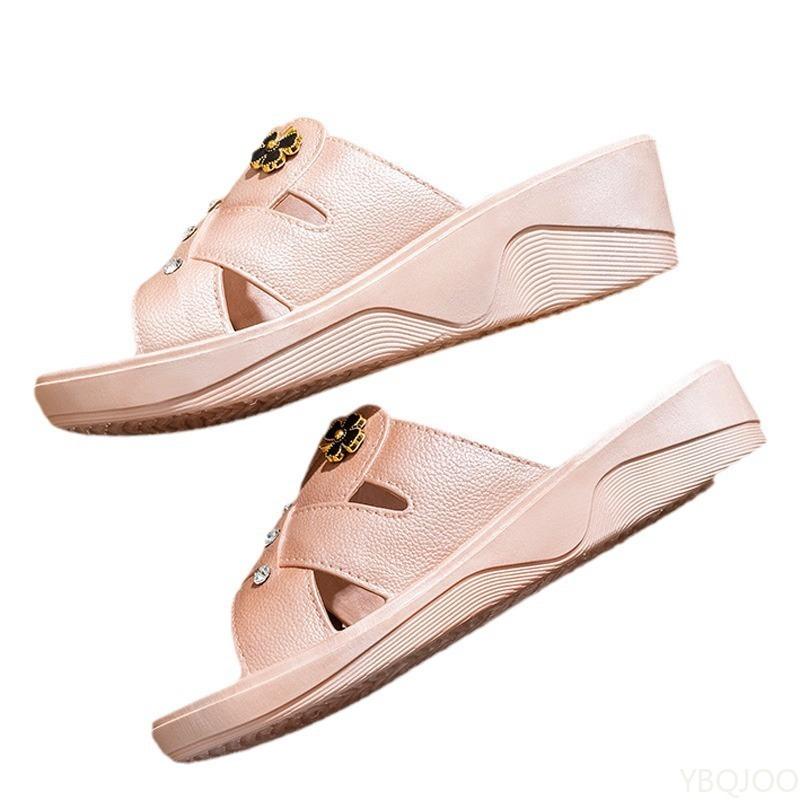 Fashion Women Flat leisure Elegant Temperament comfortable Slippers Woman 2025 New Style Summer Fashionable minimalist women shoes