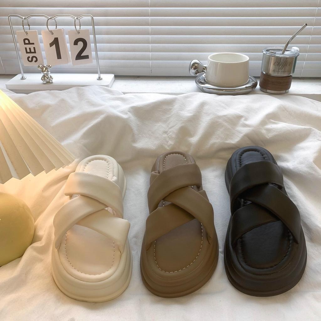 Hausschuhe Damen Sommer dicker Boden 2025 neue Modelle tragen Sommer kühle Hausschuhe Mode Damen treten auf Scheiße Gefühl