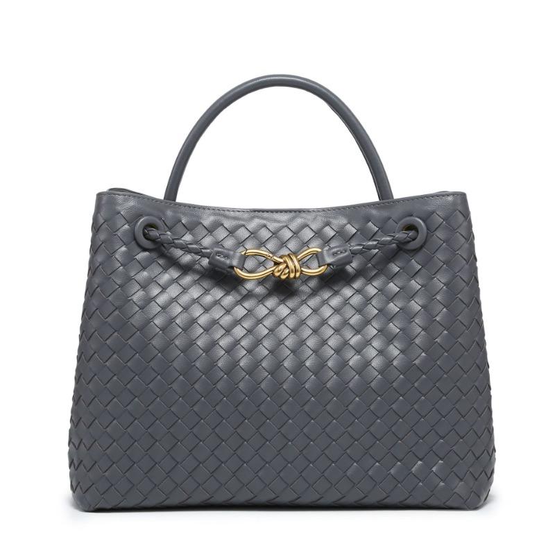 Handmade woven bag Metal butterfly buckle shoulder bag Large capacity handbag Crossbody