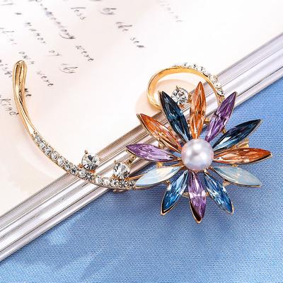Exquisite Temperament Süßwasser Perle Brosche Kristall Strass Blume Corsage Kleidung Zubehör