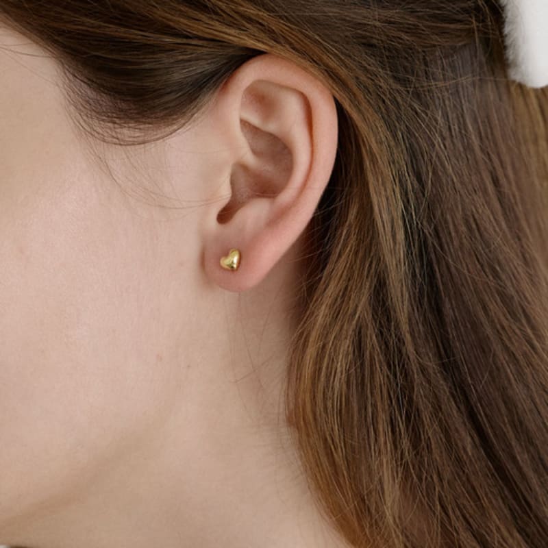 NUOY (925 Silver) Petite Gold Heart Point Earrings