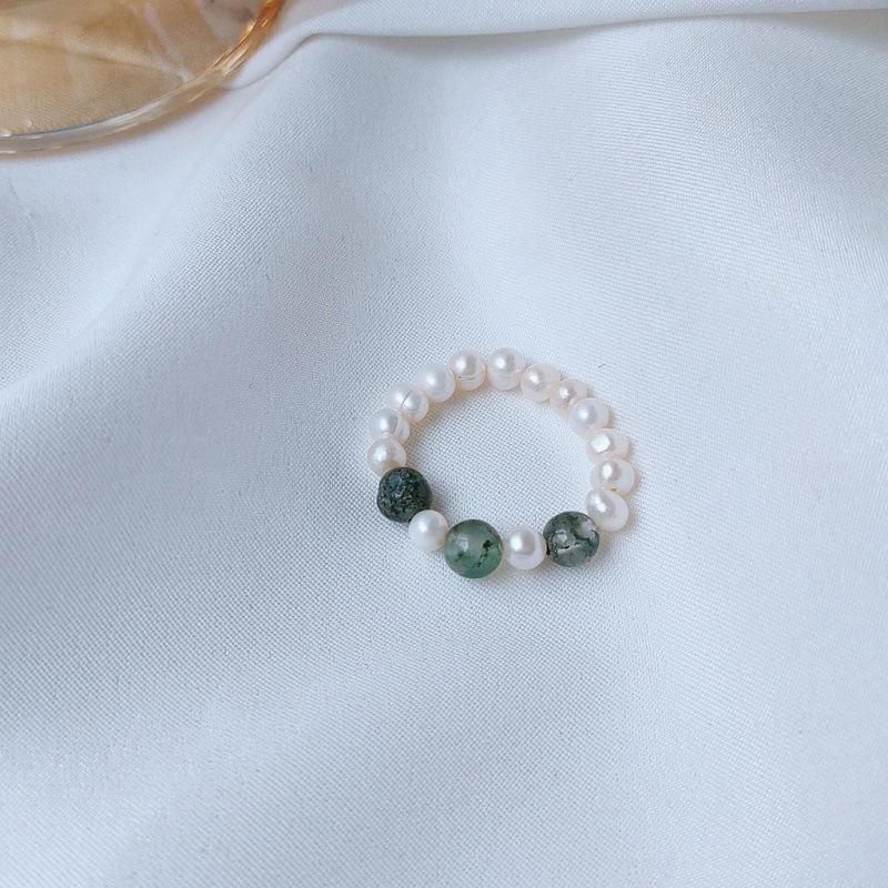 Handmade Elastic Ring: Green Seaweed Stone, Imitation Pearl, Aesthetic Jewelry for Women