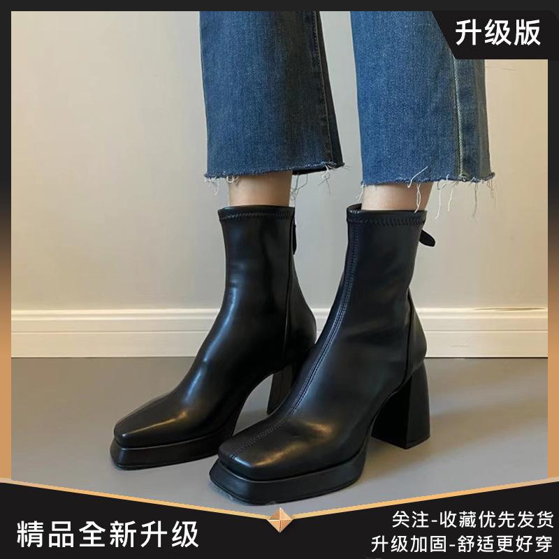 Schwarze Stiefeletten Damen 2025 neu Frühfrühling und Herbst Einzelstiefel dicke Absätze hohe Absätze erhöhen Höhe und Schlankheit kleine dünne Stiefel