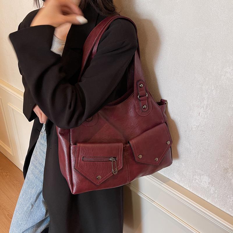 Stylish Women's Large Capacity Tote: Versatile Crossbody Motorcycle Handbag