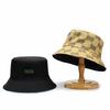 New trendy brand bucket hat trendy men and women new fashion pot hat personalized color double-sided outdoor sun hat