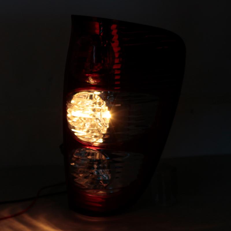 Rear Tail Light For Great Wall Wingle Steed 3 V240 2006 2007 2008 2011-2020 Warning Light Brake Light Tailight Tailamp With Bulb