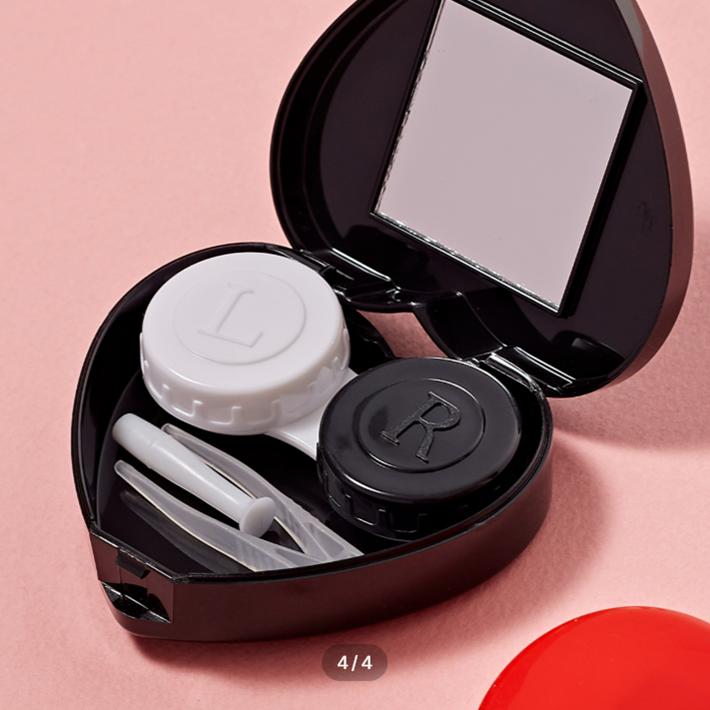 Heart Lens Case Black