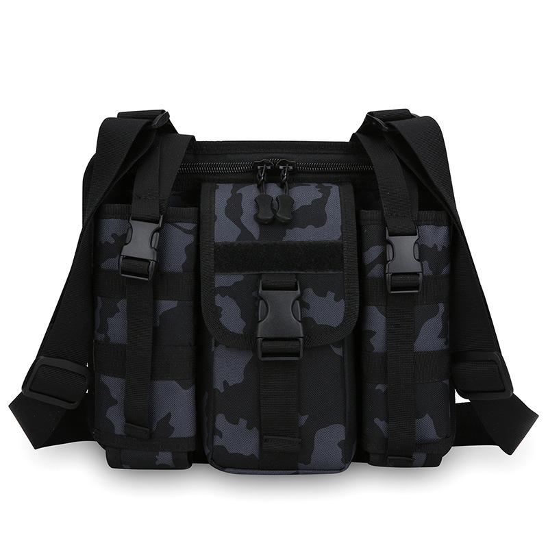 Large Capacity Men's Crossbody Bag Outdoor Sports Shoulder Bag Water Kettle Bag