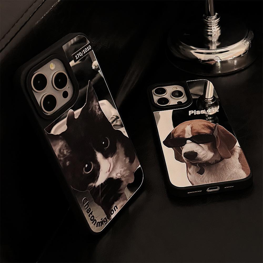Trendy and cool cat and dog phone case for couples, suitable for Apple 16 Pro Max, personalized iPhone 17, anti-drop 13, mirror finish 15, hard case