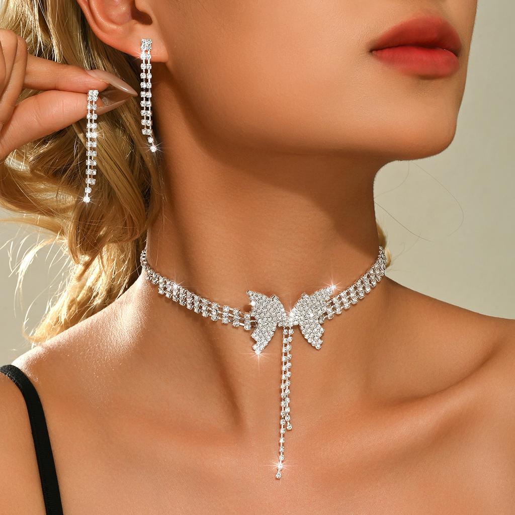 Wholesale of cross-border butterfly luxury necklaces, earrings, wedding dresses, versatile accessories for Europe and America