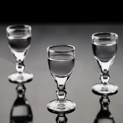 10ml Elegant Small High Footed Wine Glass 6pcs Set Spirits Cup Baijiu Goblet Transparent Mini Wine Glasses Restaurant Vodka Mug