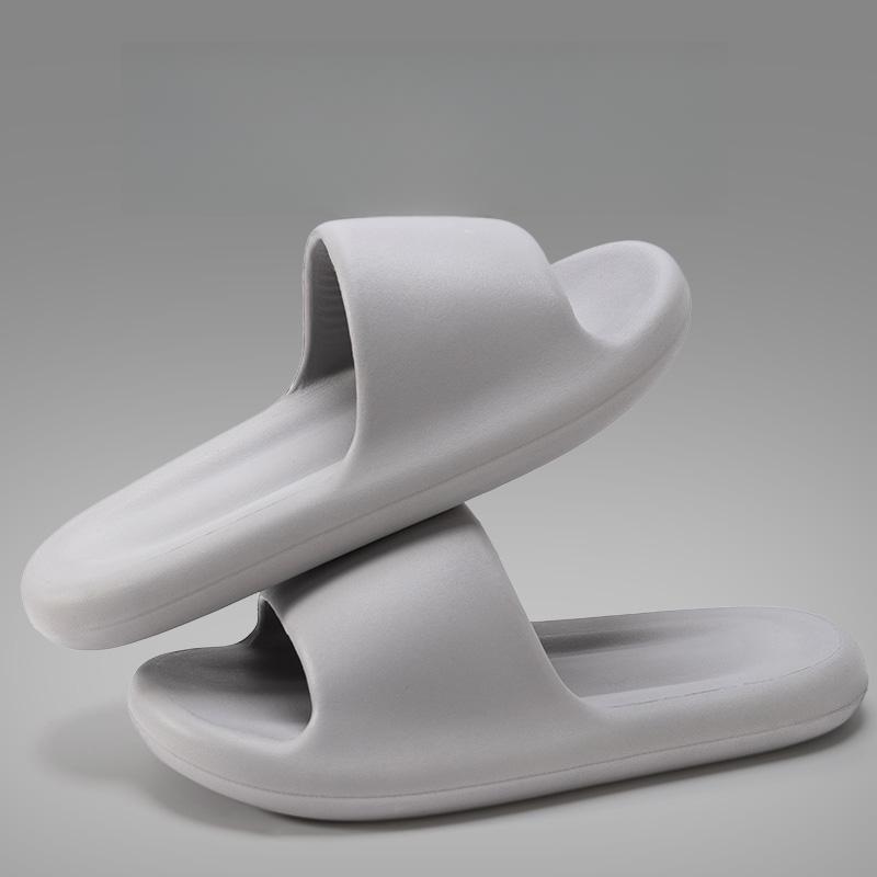 

Наступая на тапочки-какашки для мужчин летом, для дома в помещении, тихие и нескользящие, для жилого дома, крутые тапочки для женщин летом 38-39