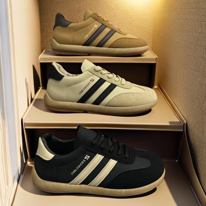 Soft-soled women's new breathable flat-soled versatile big head shoes, light shoes, sports and leisure board shoes