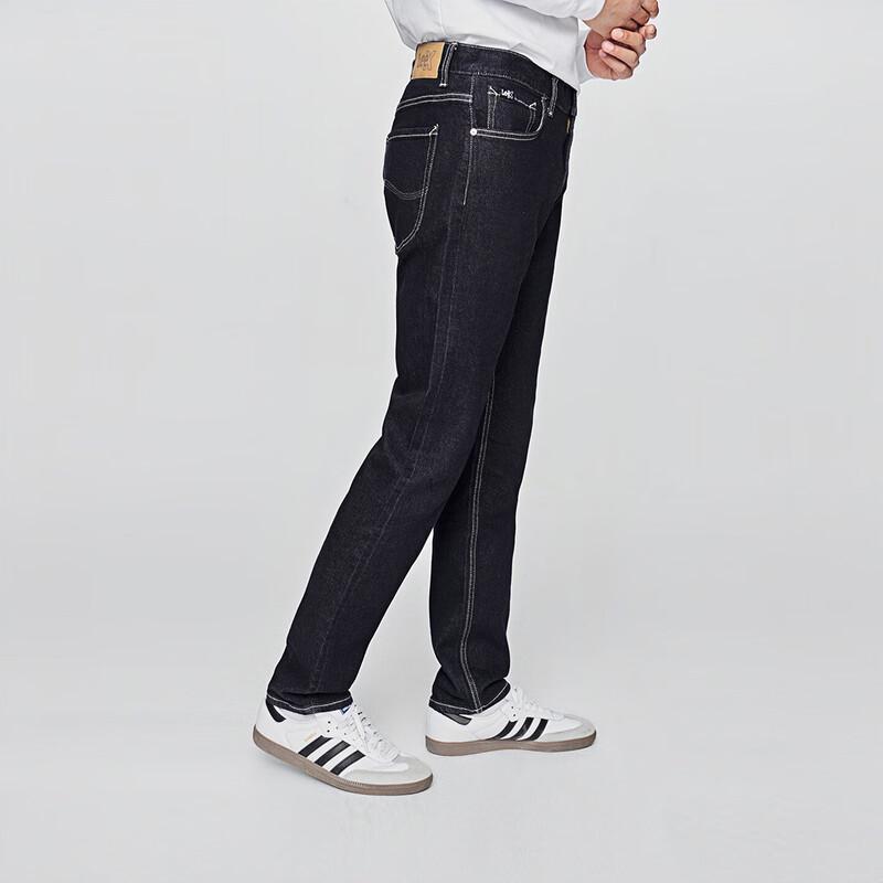Lee Men's Tapered Mid-Waist Light Wash Jeans