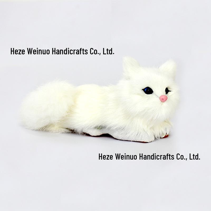 Persian Cat Fur Home Ornament: Realistic Simulation Cat Handicraft 18 x 9 x 8.5 cm